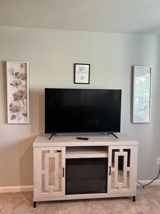 Family Friendly 4Br Home Near Ft Gregg Adams Vsu Petersburg Dış mekan fotoğraf