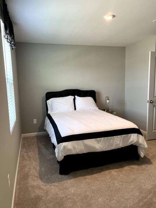 Family Friendly 4Br Home Near Ft Gregg Adams Vsu Petersburg Dış mekan fotoğraf