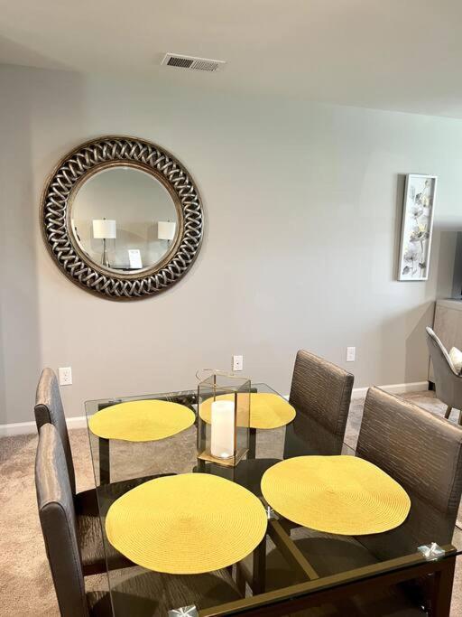 Family Friendly 4Br Home Near Ft Gregg Adams Vsu Petersburg Dış mekan fotoğraf